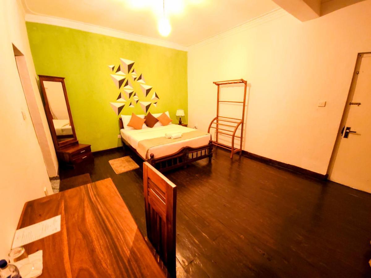 Notre Dame D'Arcadia Hotell Nuwara Eliya Eksteriør bilde